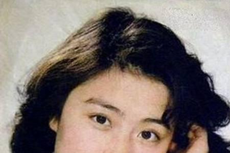 赵大闯向陈娜娜求婚成功