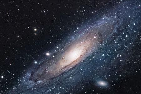 星河就是星系组成的