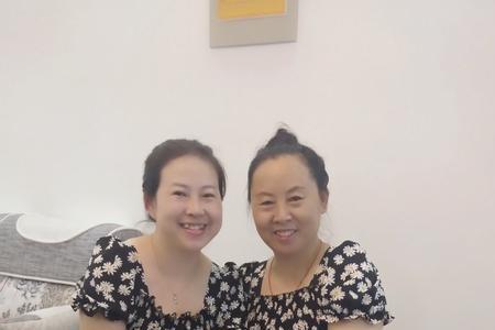 形容侄女长得像姑姑的句子