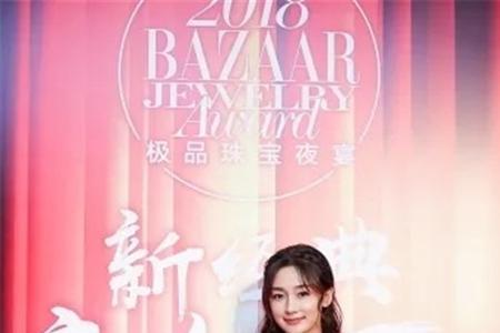 李若宁和关晓彤像吗