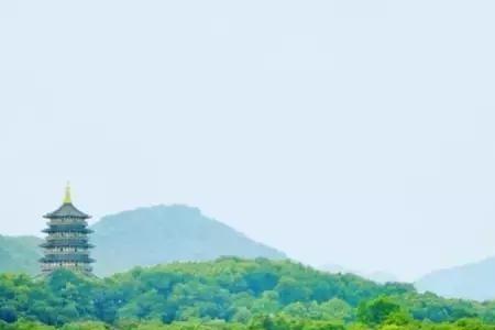 一水西来，千丈晴虹意思