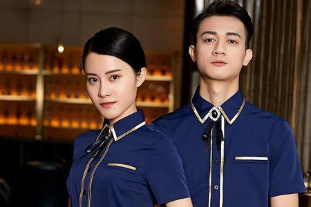 ktv点歌的服务员叫什么