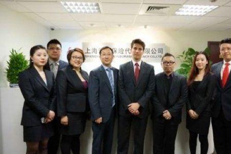 公司财务携款潜逃怎么追回