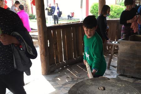 古代墙是面粉做的吗