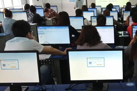 大专女生学什么专业可以开直播