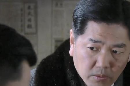 悬崖周乙救迟玉兰如何摆脱嫌疑