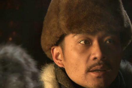 闯关东鲜儿被救后带回山东菜馆