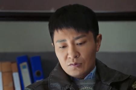 奔腾岁月周铁锤考试第几集