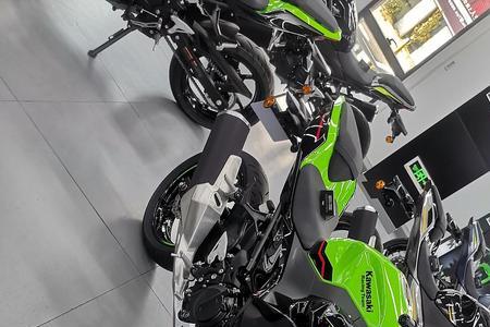 23款川崎ninja400什么时候发售