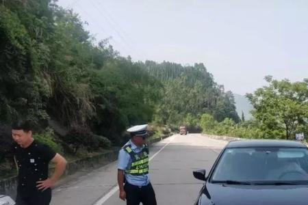 省道设卡是否合法