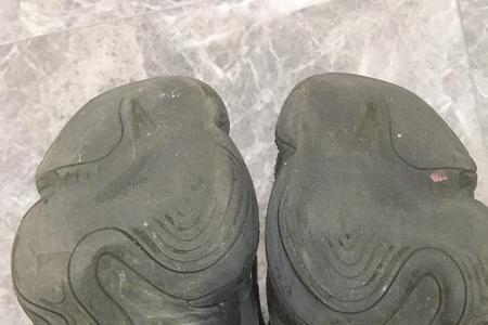 皮鞋鞋底格子踩塌了怎么办