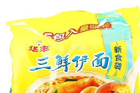 三鲜伊面能生吃吗