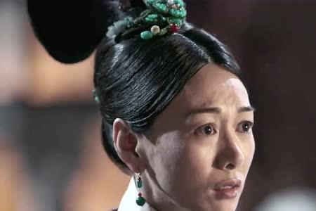 如懿传中容佩什么时候登场的