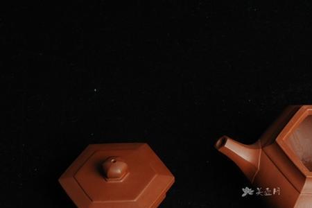 用心选好料努力制好壶