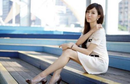 形容女学生气质清雅诗句