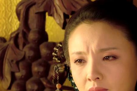 槿汐是谁安排在甄嬛身边的