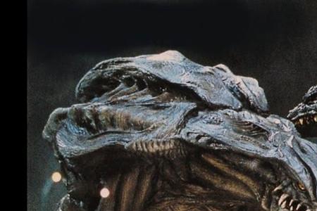 新哥斯拉尾巴上的骷髅是谁