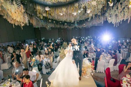 办完婚礼客人很满意怎么回复