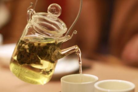 烹酒煮茶是什么意思
