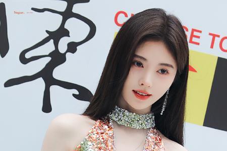 东方风云榜鞠婧祎拿了几个奖