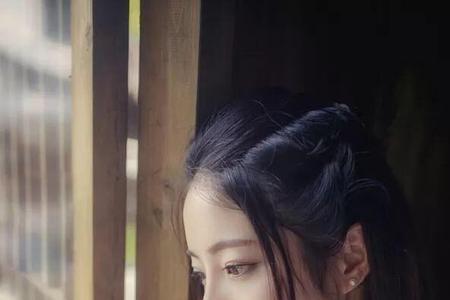 风度翩翩形容女士，可以吗