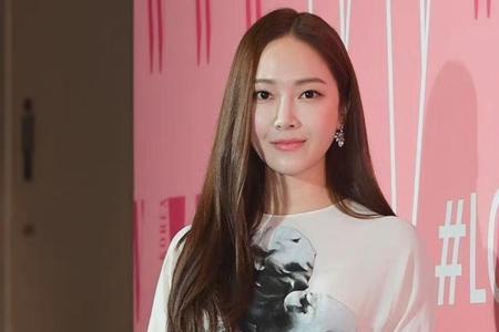 乘风破浪郑秀妍第一首歌是什么