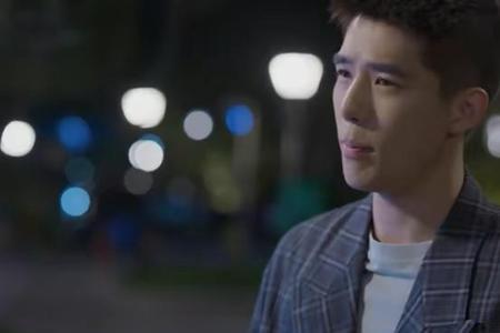 欢乐颂李其行爸爸的扮演者是谁