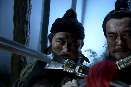 水浒传人物史文恭什么兵器