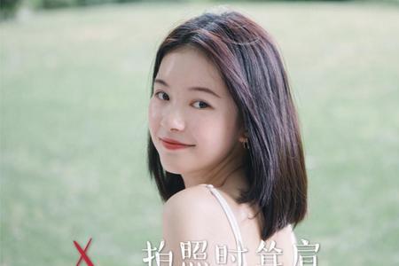 有女生喜欢拍我肩膀，意味着什么