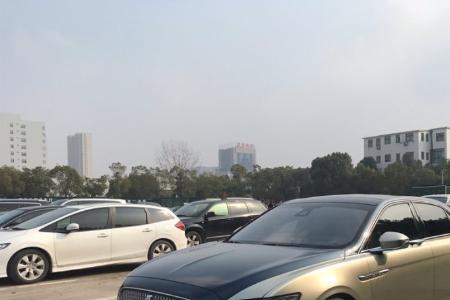 林肯大陆刹车有虚位