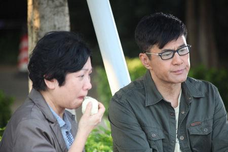 劝和小组齐康和香菱吻戏