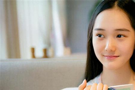 女生对另一个女生心动的表现