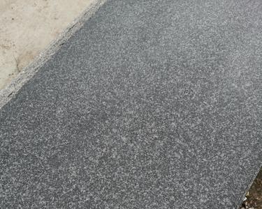 花岗岩石子和青石子的区别
