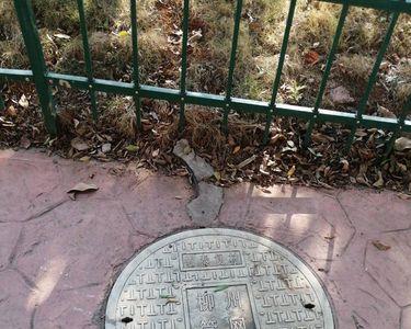 井盖到底归谁管