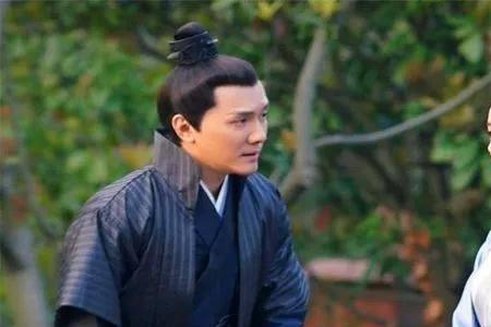 盛明兰的父亲扮演者