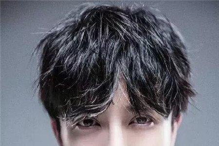 男生漂亮和帅的区别