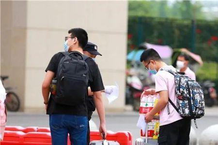 高中开学可以提前一天去学校吗