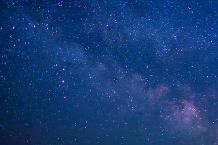 由满天繁星联想到什么