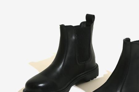 stuckb鞋子怎么样