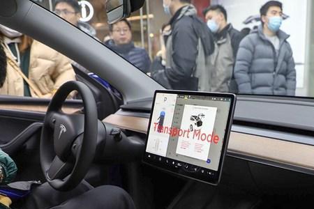 特斯拉model y 突然没有声音