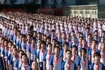 北京哪个中学高中校服最好看啊