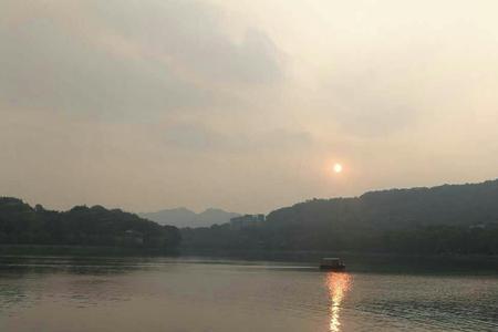 望峰岸怎么写诗句