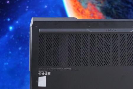 r9000p2022款有摄像头吗