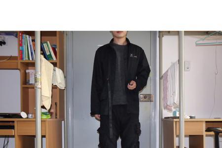 男生穿aj4奥利奥配什么裤子好