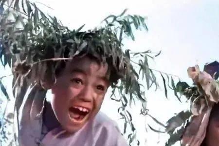 电影版星期三扮演者