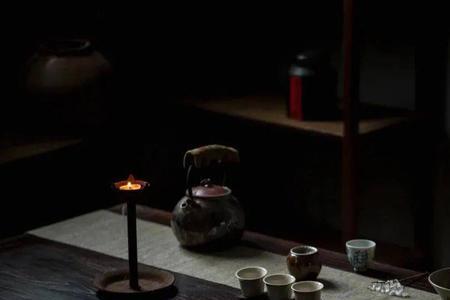 无事闲观一片心的出处