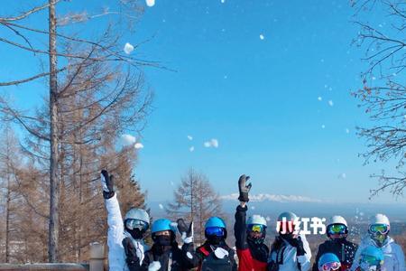 长白山国庆可以滑雪吗