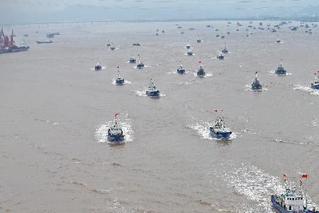 千帆从此去入海化长鲸