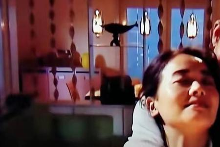 芮小丹为什么不等待救援
