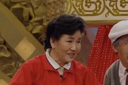 为什么喊赵丽蓉为先生